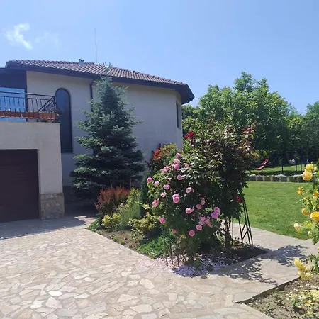 акация Guest house *